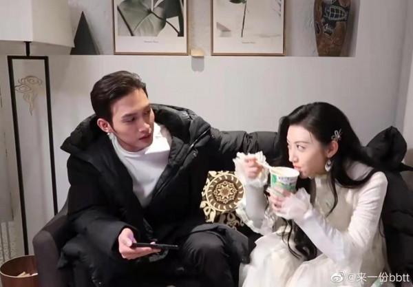 《聞香識公子》被群嘲？景甜被修成大頭娃娃魚，龔俊懸浮外太空？