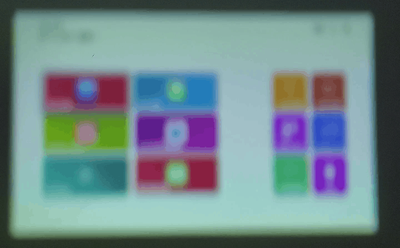 能裝進揹包的“家庭影院”，宏碁 PV11a 掌上投影儀分享體驗