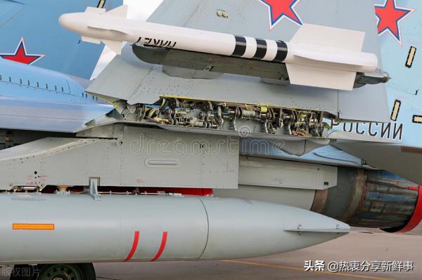 今年來自陸地、空中和海上的最引人注目的軍事技術故事 今年來自陸地、空中和海上的最引人注目的軍事技術故事