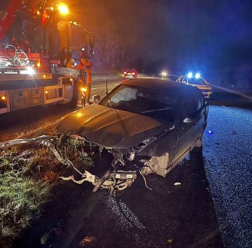 瀑布倒流、鐵路停運、機場中斷，風暴達德利與尤尼斯襲擊英國