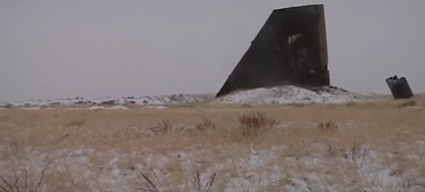 哈薩克擁有1400個核彈頭，卻因核輻射，讓無數新生兒成了畸形