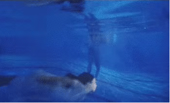 同樣是演美人魚，鍾麗緹董璇驚豔，楊冪辣眼，甘婷婷像&OpenCurlyDoubleQuote;水鬼&rdquo;