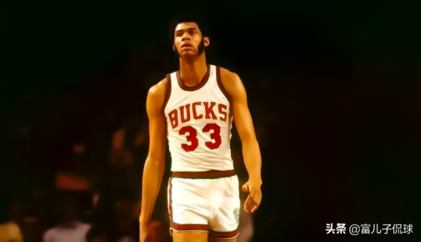 盤點改名的NBA球星，現役一人上榜，簡直太奇葩了