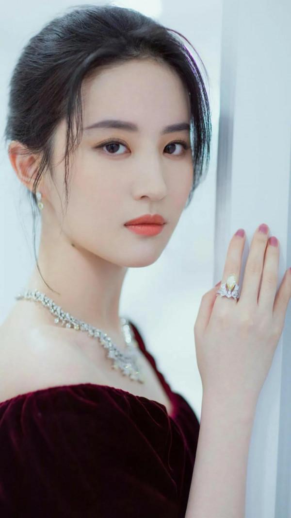 劉亦菲神仙顏值 劉亦菲神仙顏值