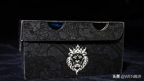 LBJ19開箱：單隻重量超一斤卻有老NIKE的味道