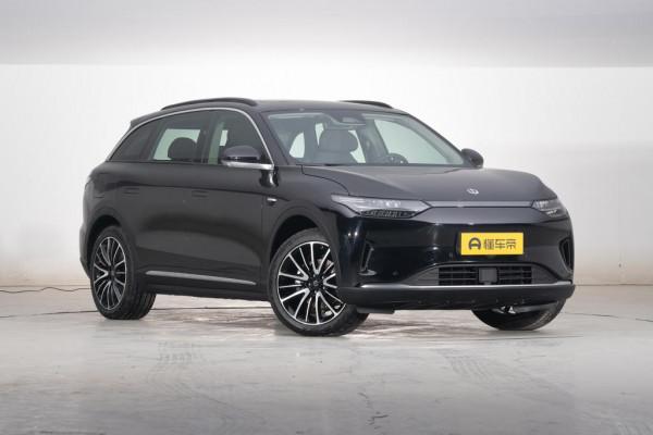 零跑 C11 一體式運動座椅的介紹