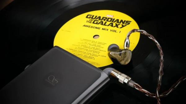 播放器廠商做耳機會有路徑依賴麼？山靈ME800圈鐵耳機評測