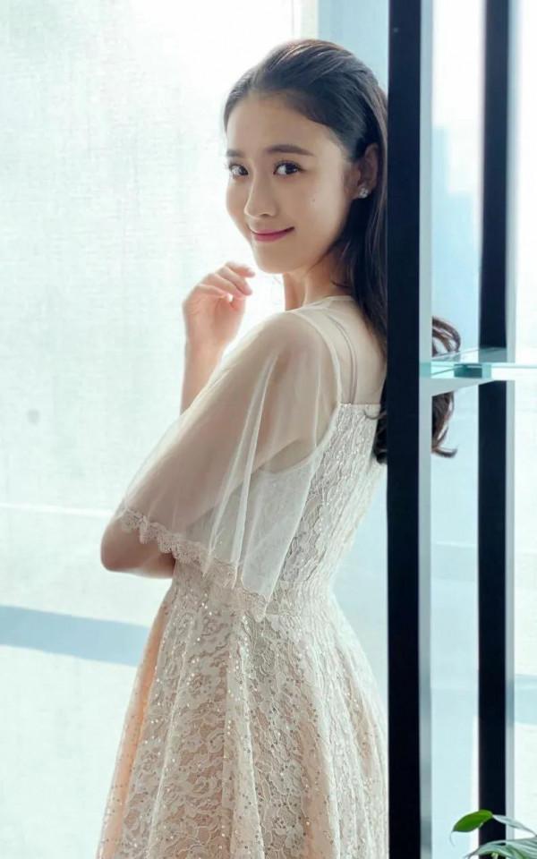 楊祺如，年輕演員