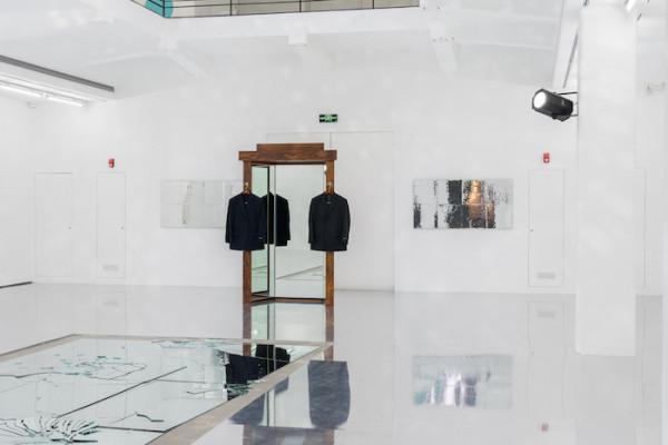 一週觀展指南|“藝術上海”即將開啟,唐碑善本明起呈現 一週觀展指南|“藝術上海”即將開啟,唐碑善本明起呈現