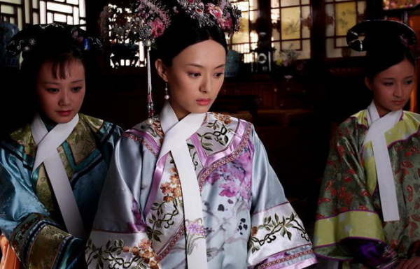 清朝的妃嬪一年能領到多少薪水‍‍?她們的一天又是怎麼度過的呢