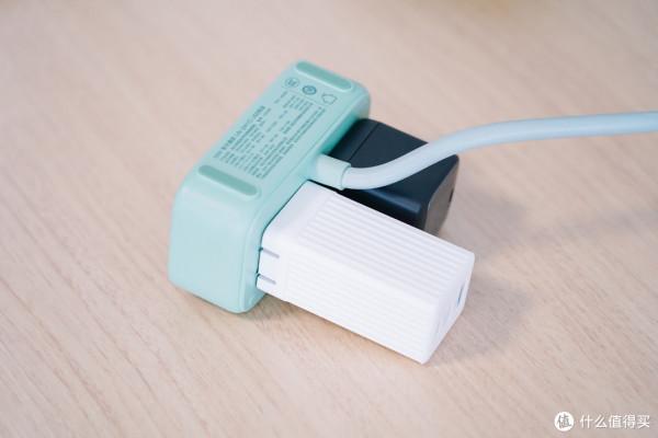 小巧不佔地,插座的再進化:自帶USB快充的綠聯30W/65W智充魔盒 小巧不佔地,插座的再進化:自帶USB快充的綠聯30W/65W智充魔盒