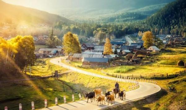 新疆十大冷門景點，人少景美好玩