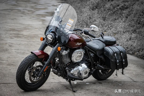 超百匹馬力，給油就能起飛！印第安新車試駕報告