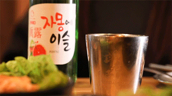 「炭火烤肉」，好吃到翹腳