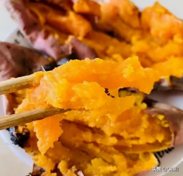 地瓜賣出一個億，山東女記者辭職回家賣地瓜，為何這麼賺錢？