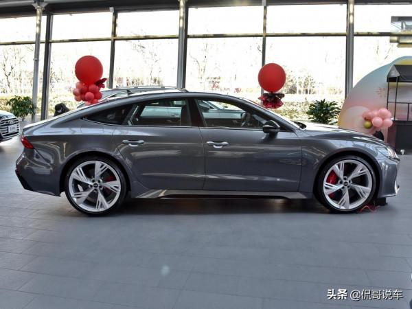 大的豈止是車身還有空間 小哥帶你一起看奧迪RS 7