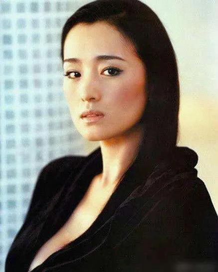 一組鞏俐還沒有成為鞏皇的照片：好清純好美麗，大家喜歡她嗎？