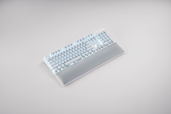 使用雷蛇全新一代生產力套裝制勝職場