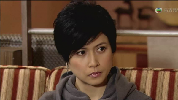 皮相美人不耐老，陳德容25歲就顏垮，陳紅上了年紀還沒陶虹美