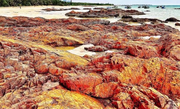 海南紅石灘