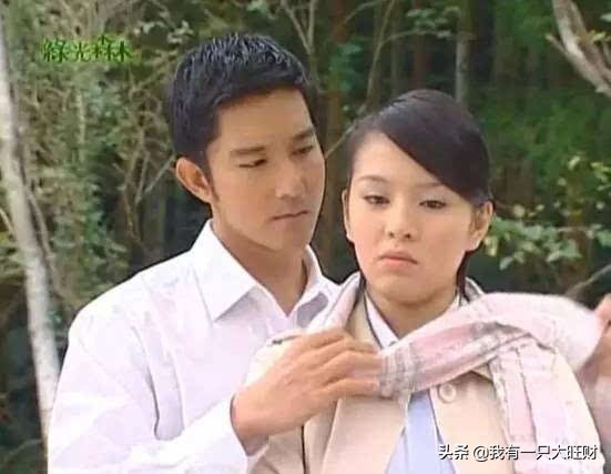 《綠光森林》歐文是最深情的騎士，可他守護的公主還是選擇了王子