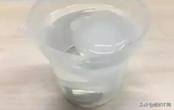 冰箱裡面放硬幣關鍵時刻真的能救命嗎? 冰箱裡面放硬幣關鍵時刻真的能救命嗎?