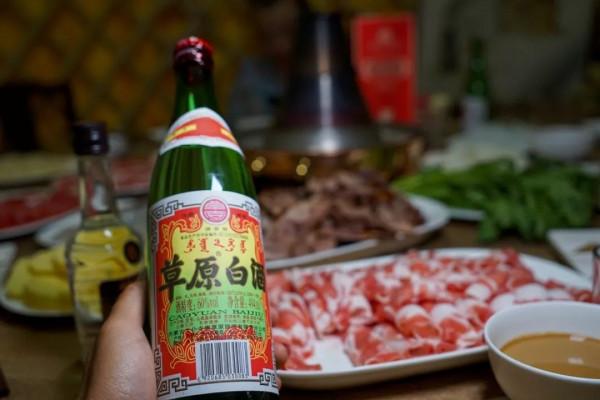 內蒙古4大尷尬名酒,很多人只知道悶倒驢,其他擺在貨架上無人識 內蒙古4大尷尬名酒,很多人只知道悶倒驢,其他擺在貨架上無人識
