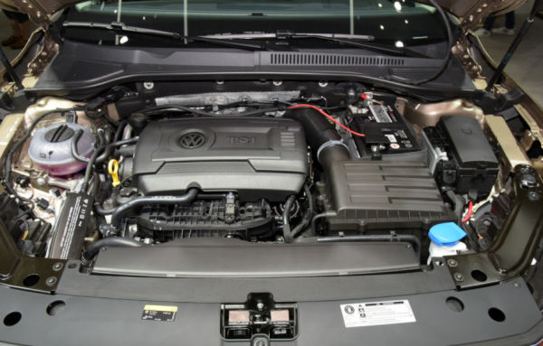 德美系經典B級車PK誰更強?大眾帕薩特對比別克君越 德美系經典B級車PK誰更強?大眾帕薩特對比別克君越