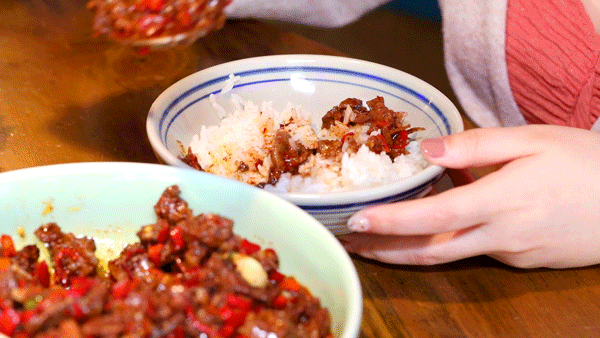 千萬不要餓著肚子去追《小敏家》，你會被劇裡的江西美食給饞到