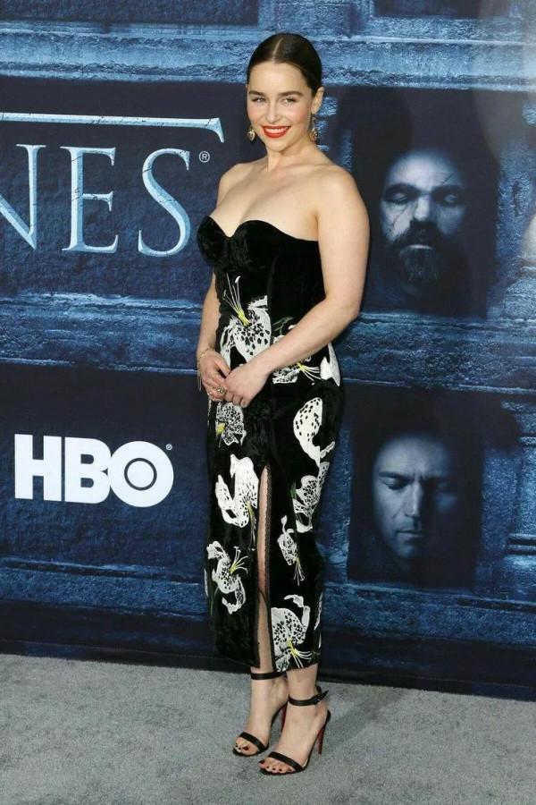 龍媽艾米莉亞·克拉克