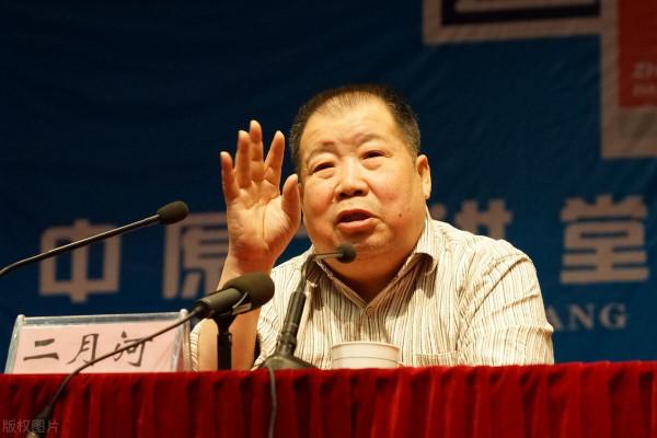 他是歷史小說作家，二月河十句格言，暗含深刻的人文內涵，收藏了