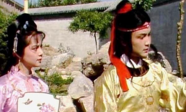 寶釵前世之迷：藤精草怪全靠石頭滋養，人沒修好就妄想做神