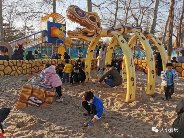 開園即火的全新遛娃地，再冷也要陪娃放電一整天