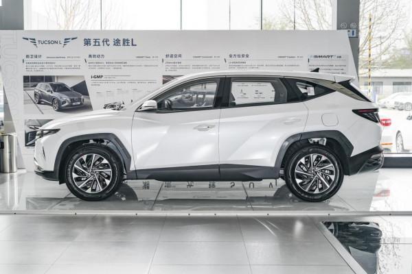 第五代途勝L有備而來，16.18萬起，軸距2755mm，擁有200匹馬力