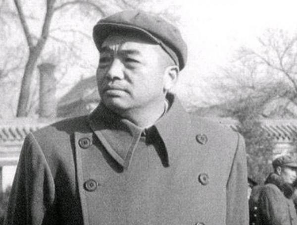 1951年，彭老總“大鬧軍委會議”，是怎麼回事？