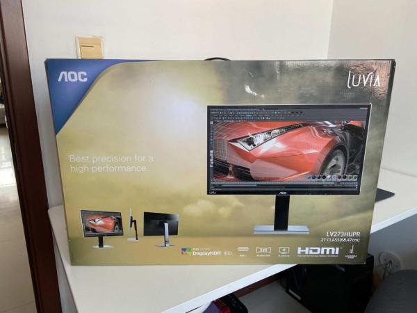 桌面搭建指南：教你如何理線、分割槽、協同，20件桌面好物分享