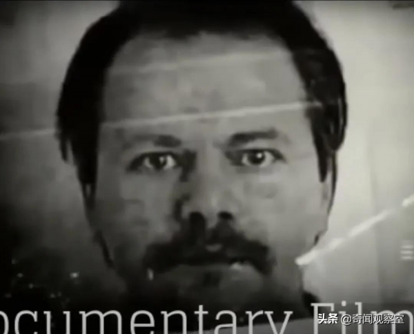 15歲女孩遭遇險境,最終實現完美自救,讓潛藏多年的真兇原形畢露 15歲女孩遭遇險境,最終實現完美自救,讓潛藏多年的真兇原形畢露