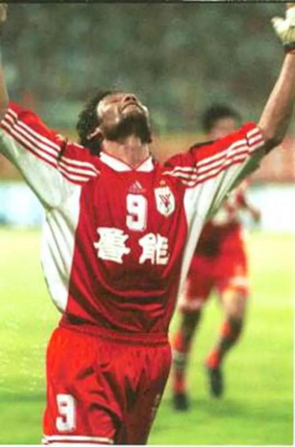 卡西亞諾，中國職業聯賽第一位外籍金靴