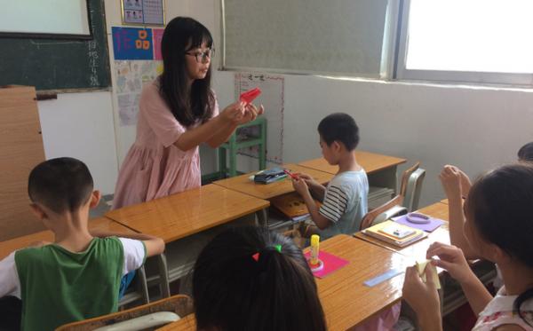 ​“5+2”課後服務收費標準來了,家長“不滿意”,老師也無奈 ​“5+2”課後服務收費標準來了,家長“不滿意”,老師也無奈