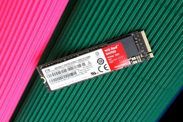 帶著NAS飛——完全解析西部資料WD Red SN700 NVMe SSD 2TB版本