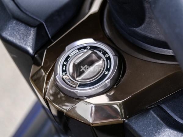 CKD風潮下的旗艦踏板 試駕光陽AK550 CKD版 CKD風潮下的旗艦踏板 試駕光陽AK550 CKD版