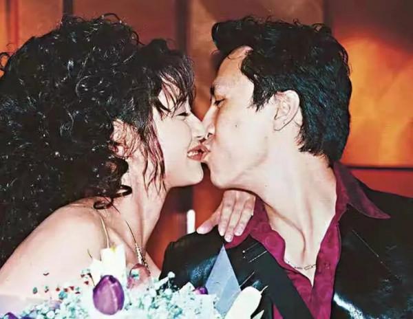 甄子丹衝冠一怒為紅顏,得罪“水房”大佬,求14K陳惠敏出面擺平 甄子丹衝冠一怒為紅顏,得罪“水房”大佬,求14K陳惠敏出面擺平