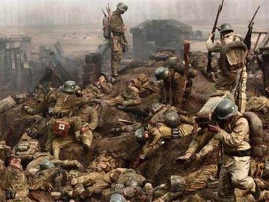 臨沂保衛戰，鬼子用120多輛汽車拉屍體，900多具就地掩埋