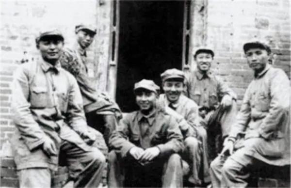 八路軍悲壯的主力團，團長和營長全戰死，副團長成二野頭號虎將