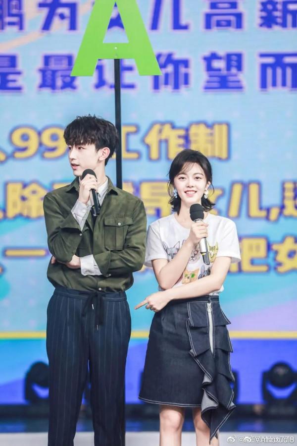 金家駿陳佳佳終於親上了！那些影視劇的“早戀”cp你愛過幾個？