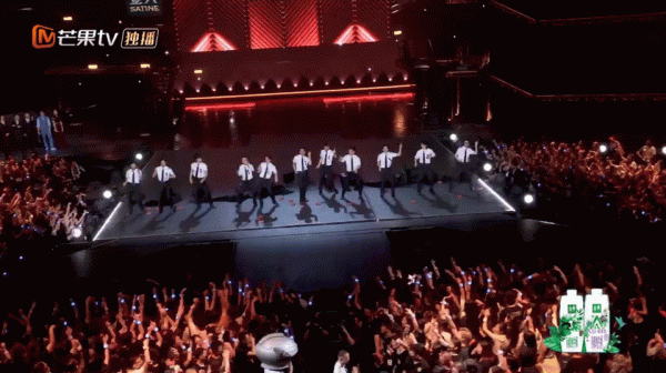 《披荊斬棘的哥哥》:張晉拿到“雙第一”,不是因為他“撞玻璃” 《披荊斬棘的哥哥》:張晉拿到“雙第一”,不是因為他“撞玻璃”