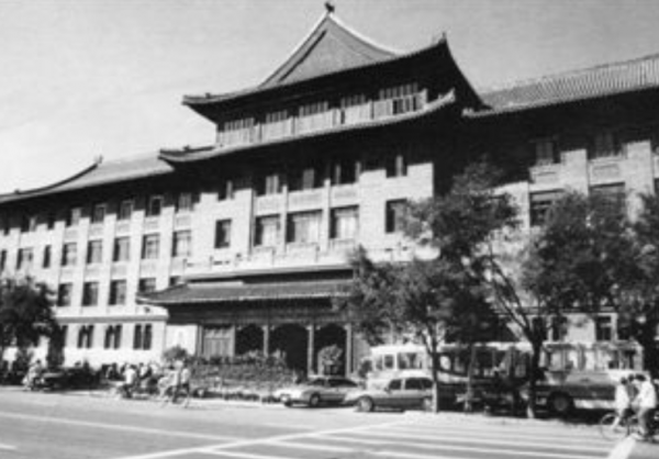 1981中國空軍取消訂單，英商索賠一個億，約旦空軍關鍵時刻救場