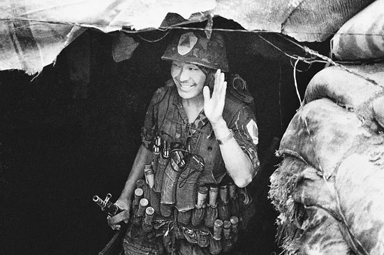 老山“藍劍—B行動”，我軍戰爭史上第一次現場直播的慘烈戰鬥