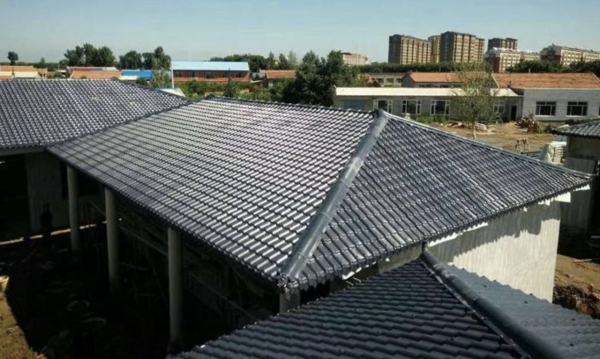 農村建房多數人選用樹脂瓦，它有哪些致命缺陷？該不該大力推廣？