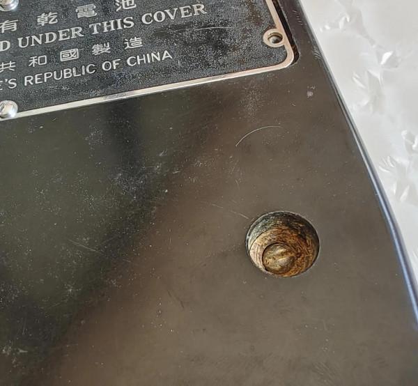 1963年震華500型萬用表!500表的最高工藝水準!三代表拆蓋看差異 1963年震華500型萬用表!500表的最高工藝水準!三代表拆蓋看差異